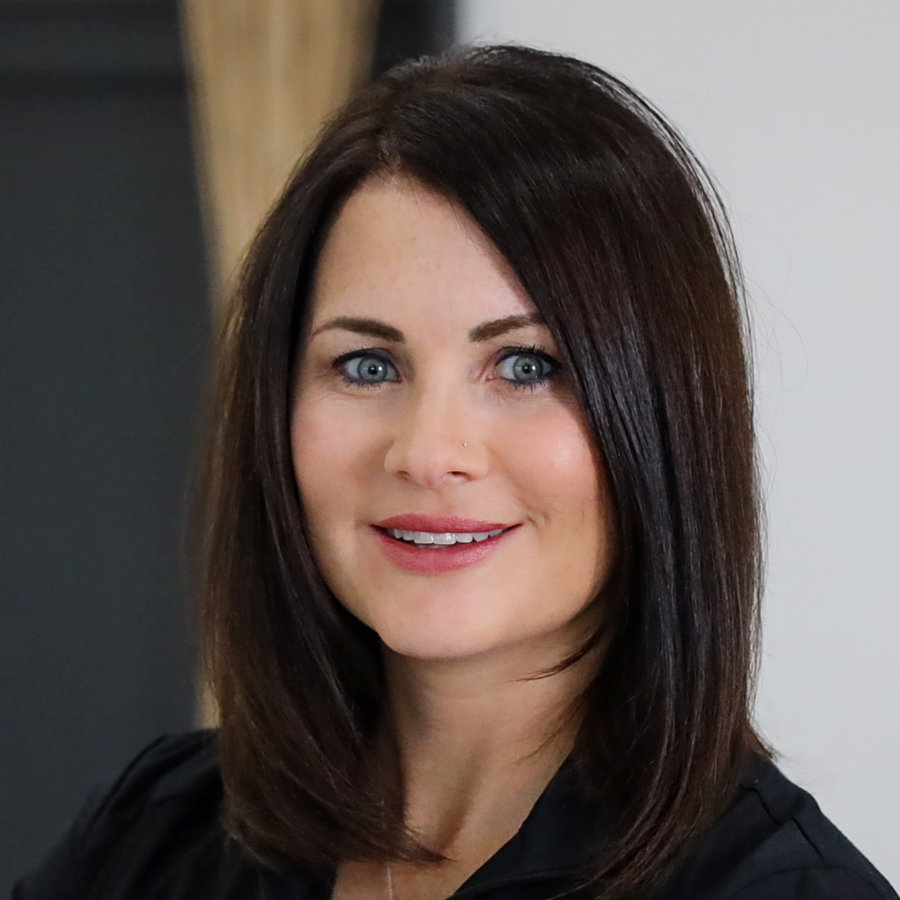 headshot of Jaclyn Fisher