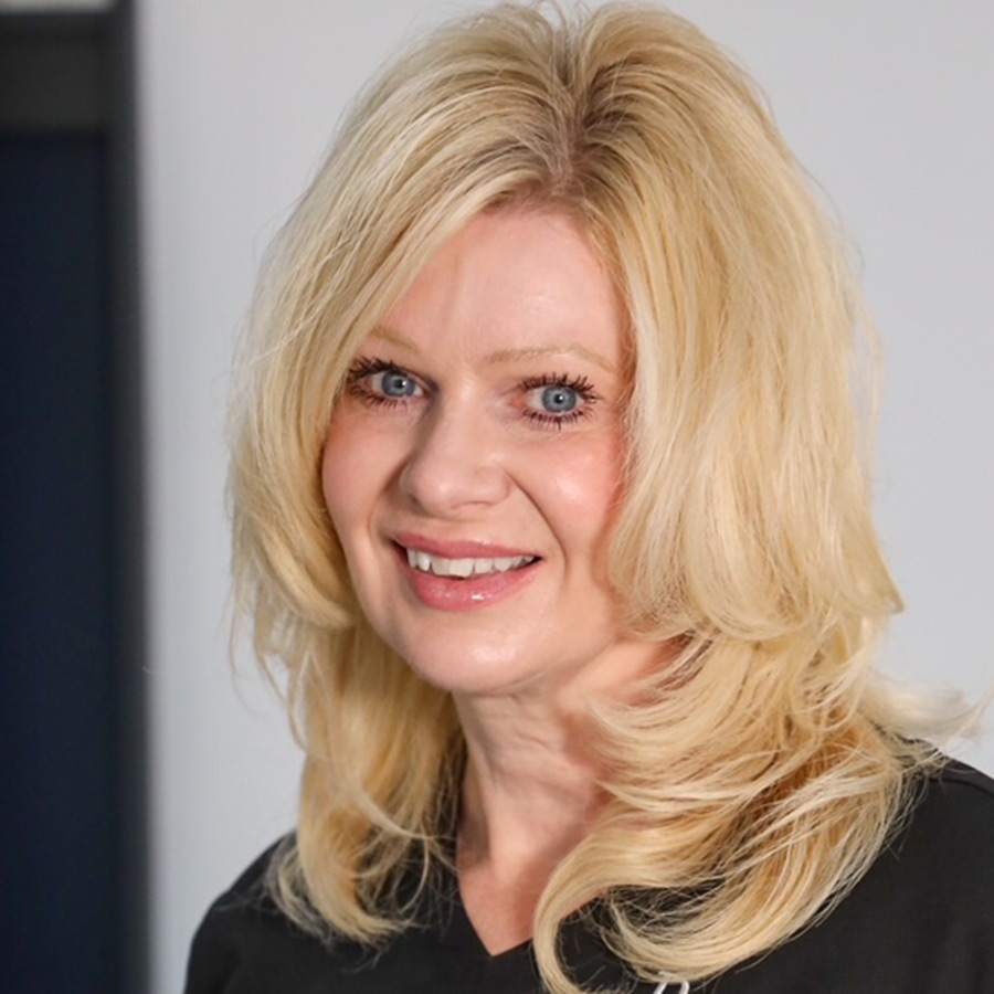 Headshot of Melody James
